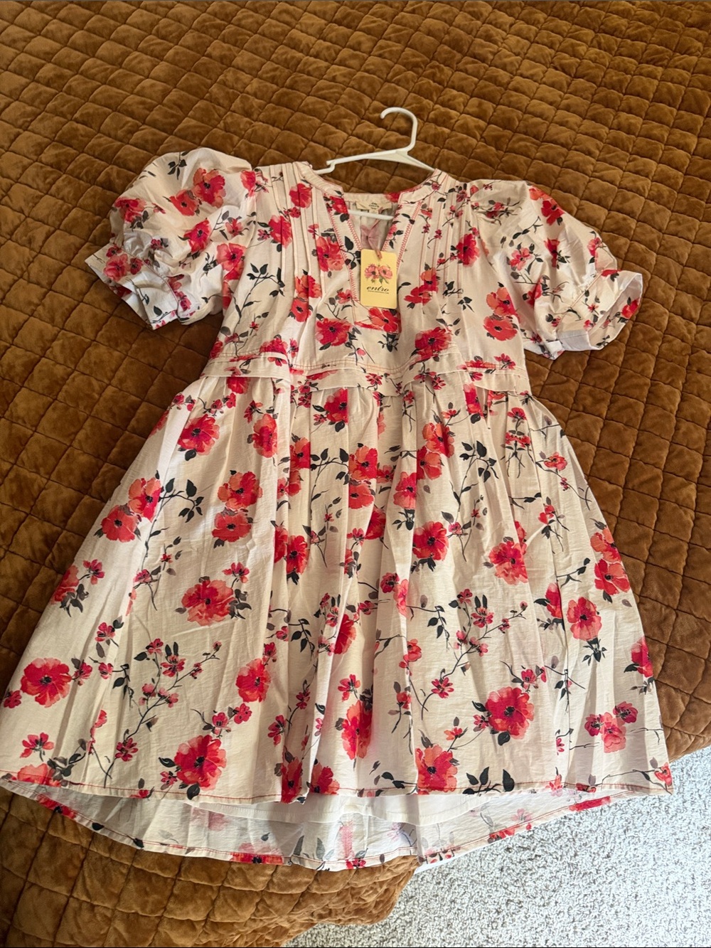 Girls Floral Puff-Sleeve Dress - White with Red Flower Print